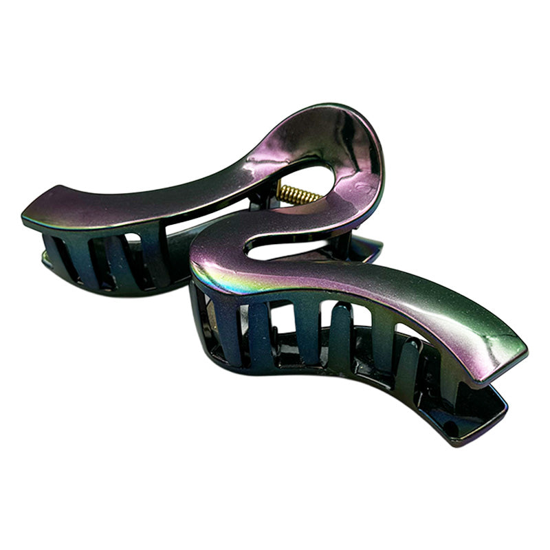 Large Wavy Plastic Hair Claw – Metallic Finish