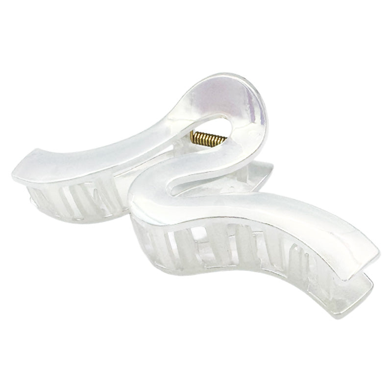 Large Wavy Plastic Hair Claw – Metallic Finish