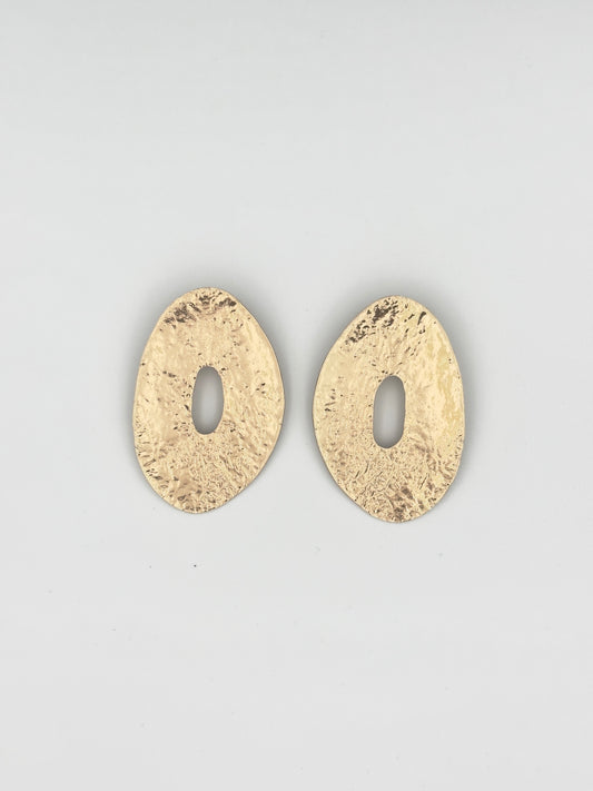 Gold Textured Oval Earrings – Bold Abstract Statement Pieces