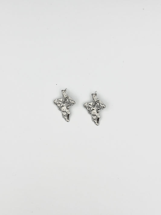 Silver Textured Abstract Stud Earrings – Modern Sculptural Design