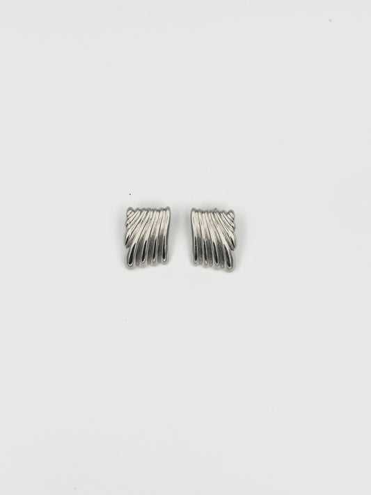 Silver Textured Rectangle Stud Earrings – Modern Ribbed Design