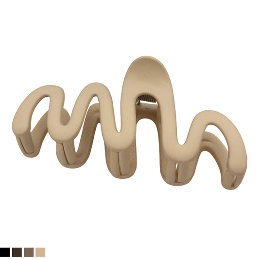 Large Wavy Matte Hair Claw – Neutral Colors